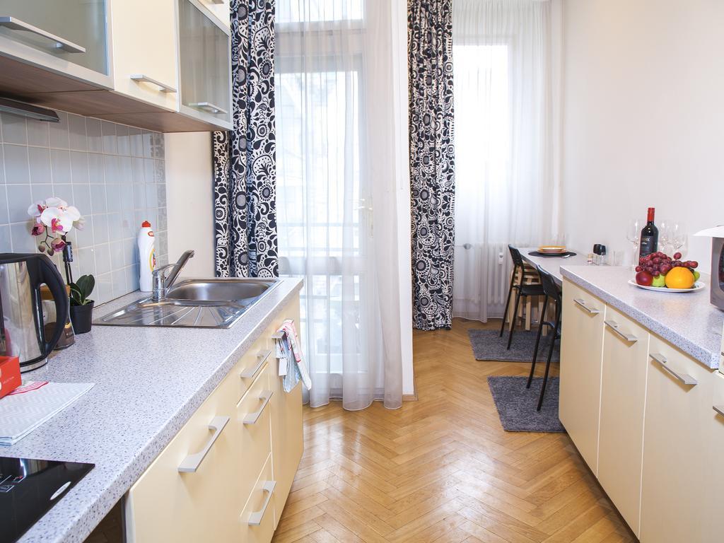 Modern Central Apartment Dlouha Прага Экстерьер фото