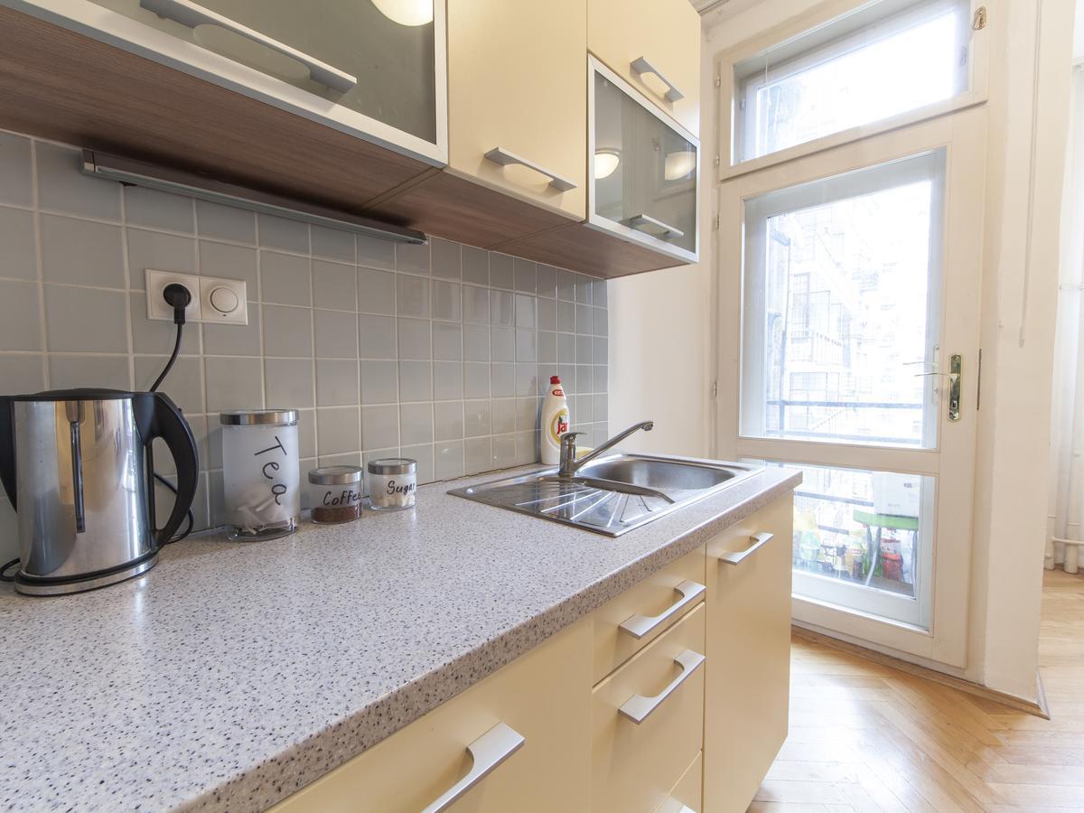 Modern Central Apartment Dlouha Прага Экстерьер фото